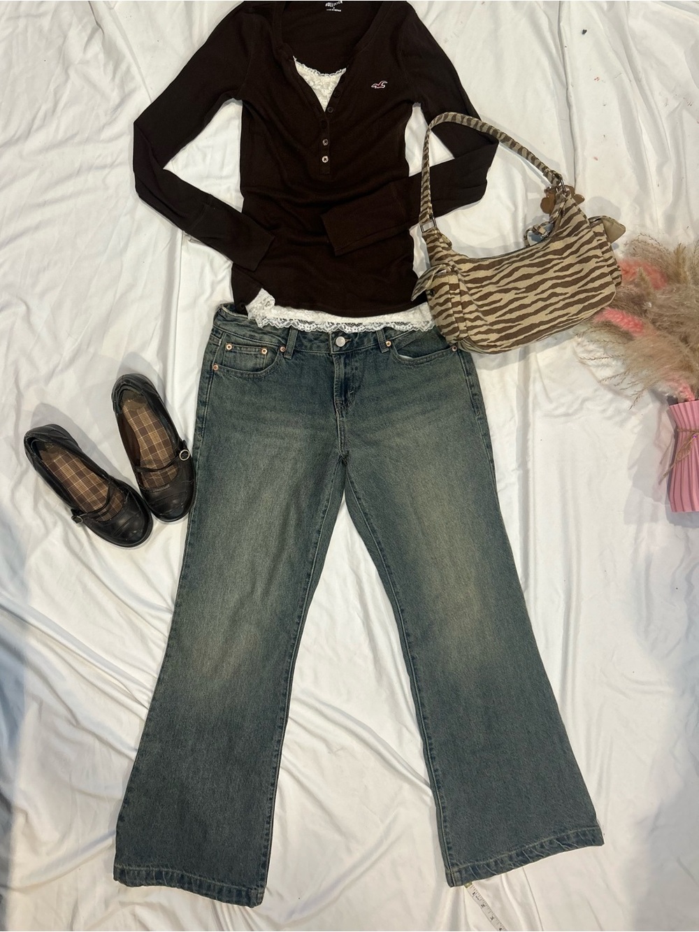 PacSun Dark Wash Wide-Leg Jeans with Subtle Fading